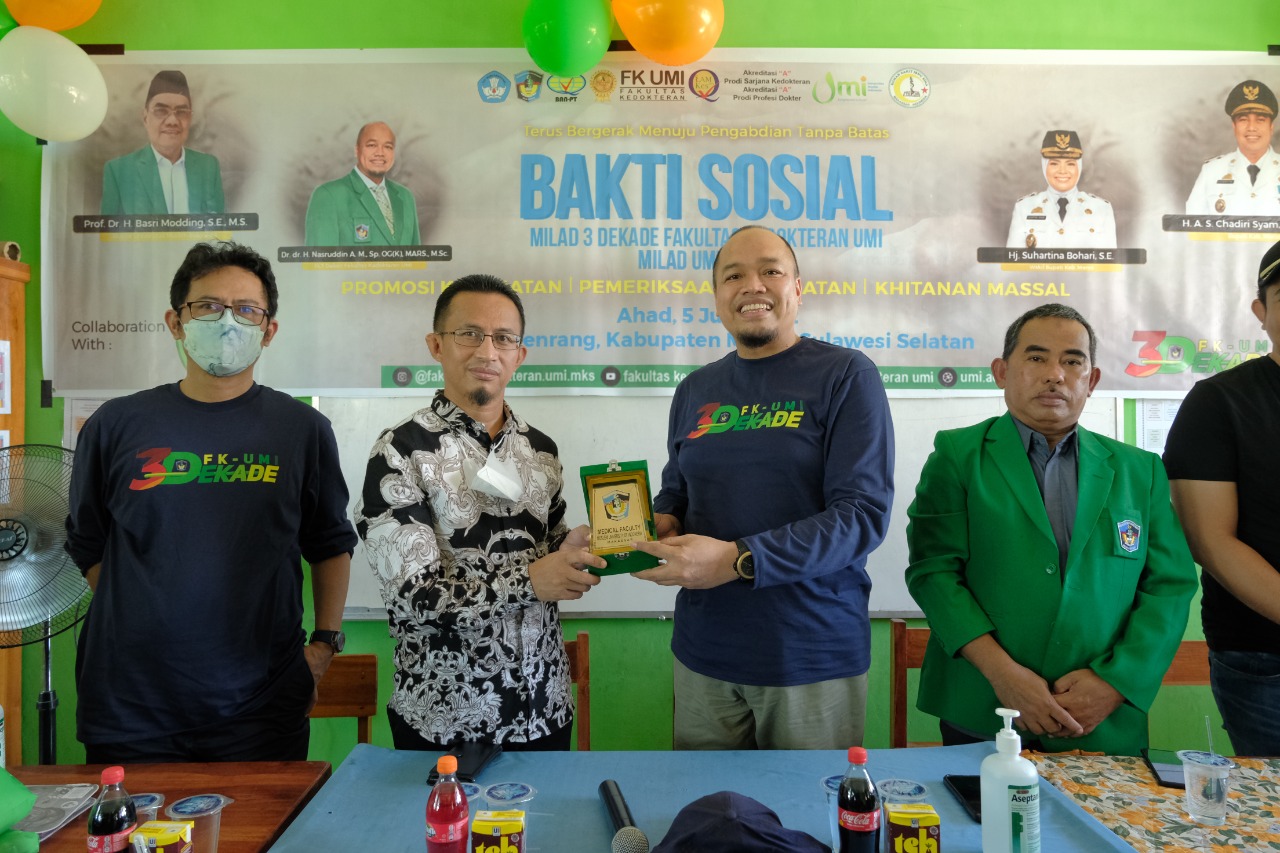 Aktif Tebar Manfaat ke Masyarakat, Kadis Kesehatan Maros : Jayalah UMI!
