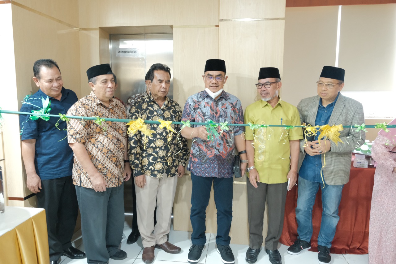 PPs UMI Gelar Pelantikan Pengurus MT. Ukhuwah dan Peresmian Gedung Lt. 5
