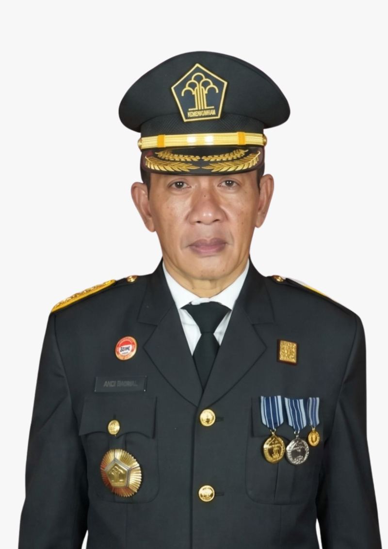 Andi Basmal, S.Sos., S.H., M.H.
