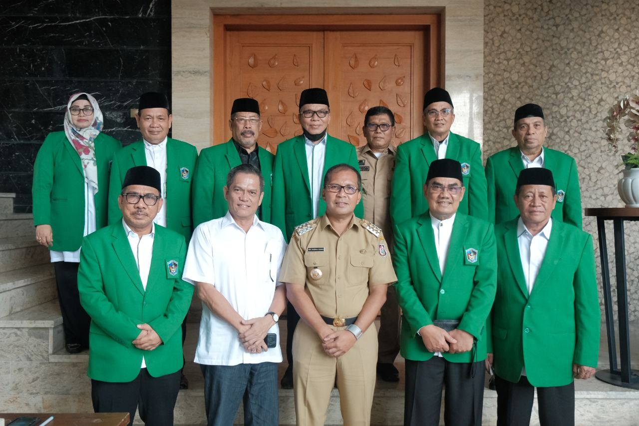 Walikota  Makassar  Siap  Menghadiri Milad ke 68 UMI