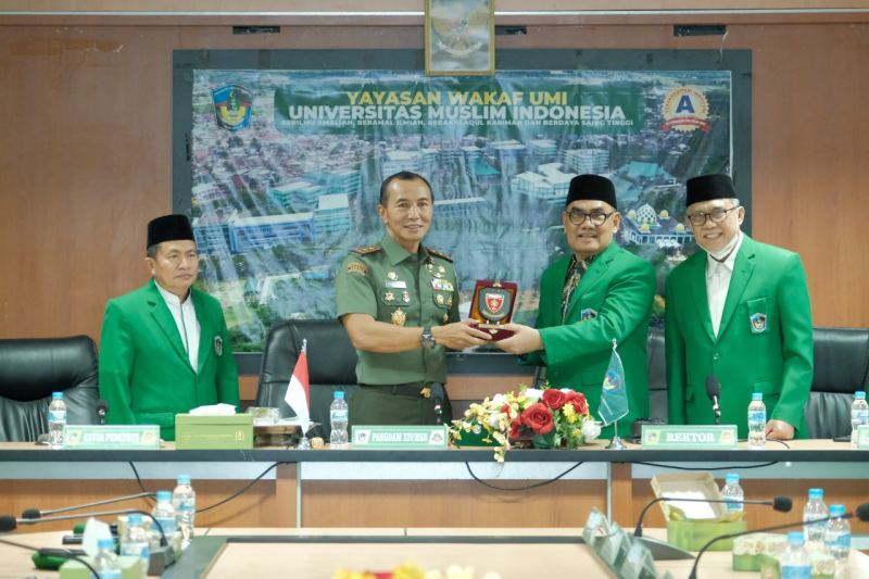 Pertama Kali Kunjungi UMI, Pangdam Totok Siap Perkuat Kerjasama