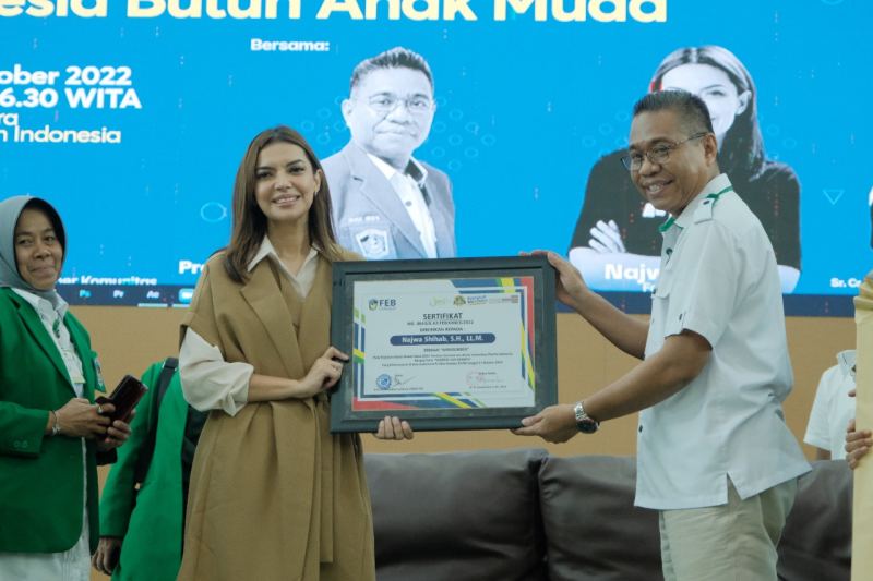 Ini Catatan Tentang Pemuda Oleh Najwa Shihab Saat Motivasi Mahasiswa UMI