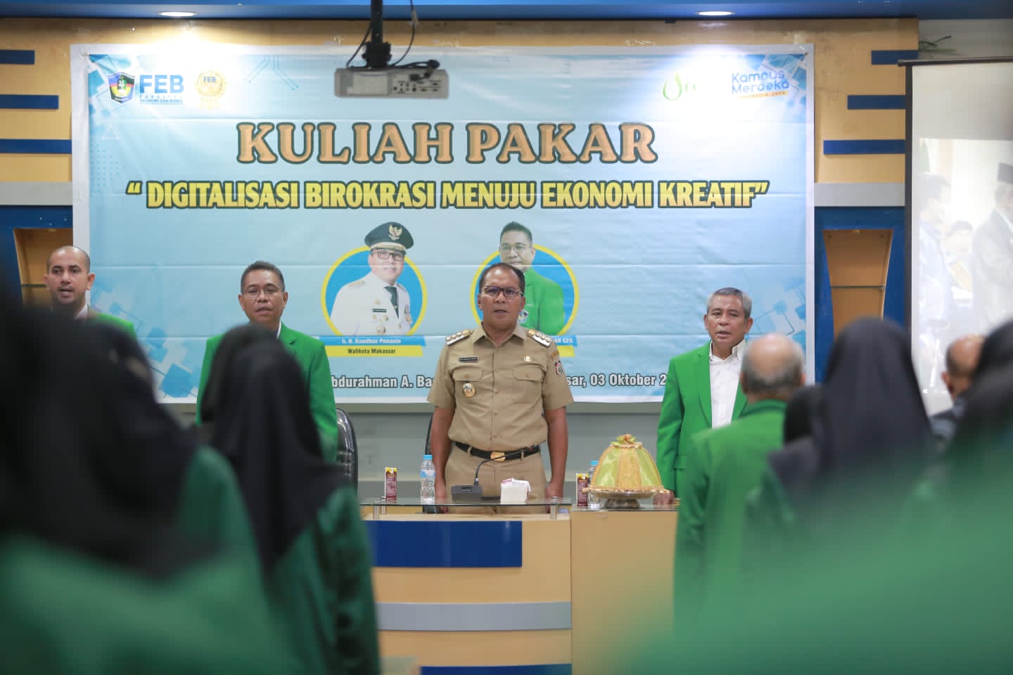 Walikota Makassar Dorong Mahasiswa FEB UMI Terus Berinovasi