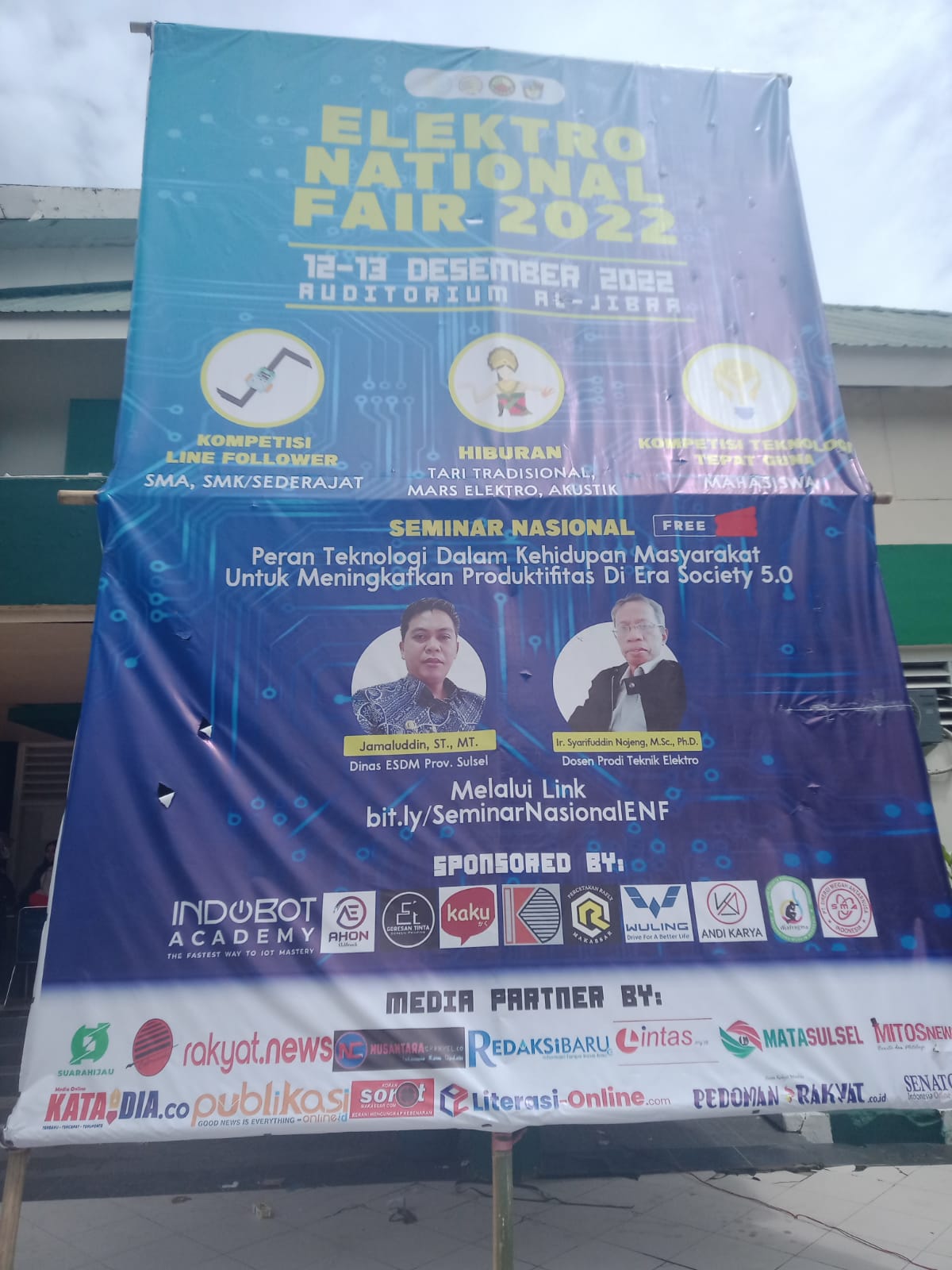 HME FT-UMI Gelar Elektro National Fair 2022
