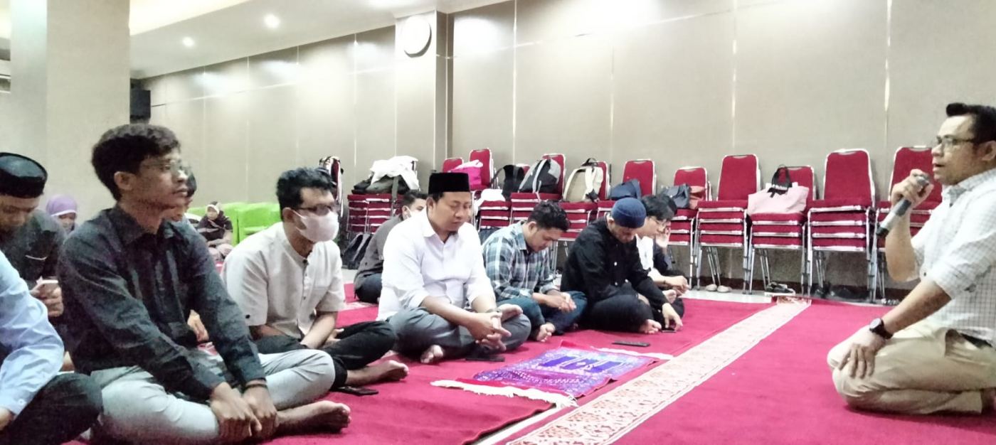 Mahasiswa Program Profesi Apoteker UMI Gelar Dzikir & Doa Menjelang UKAI