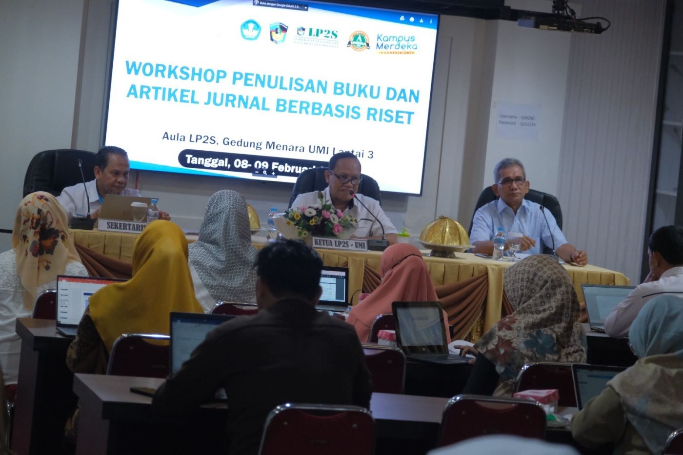 Gelar Workshop Penulisan Buku dan Artikel Jurnal Berbasis Riset, LP2S UMI Dorong Dosen Hasilkan Buku Ajar