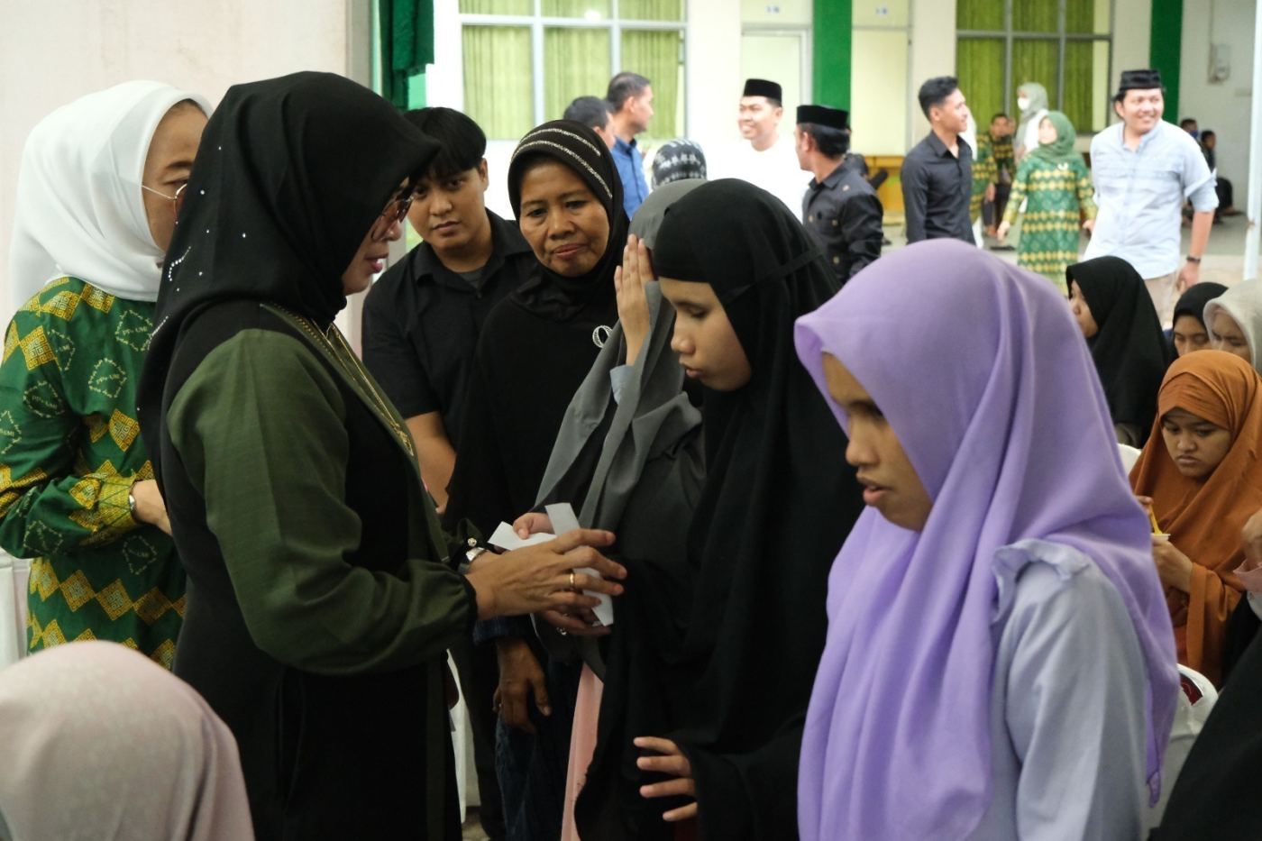 Dirangkaikan Buka Puasa Bersama, Amaliah Ramadhan PPs UMI 2023 Berbagi untuk Panti Tuna Netra