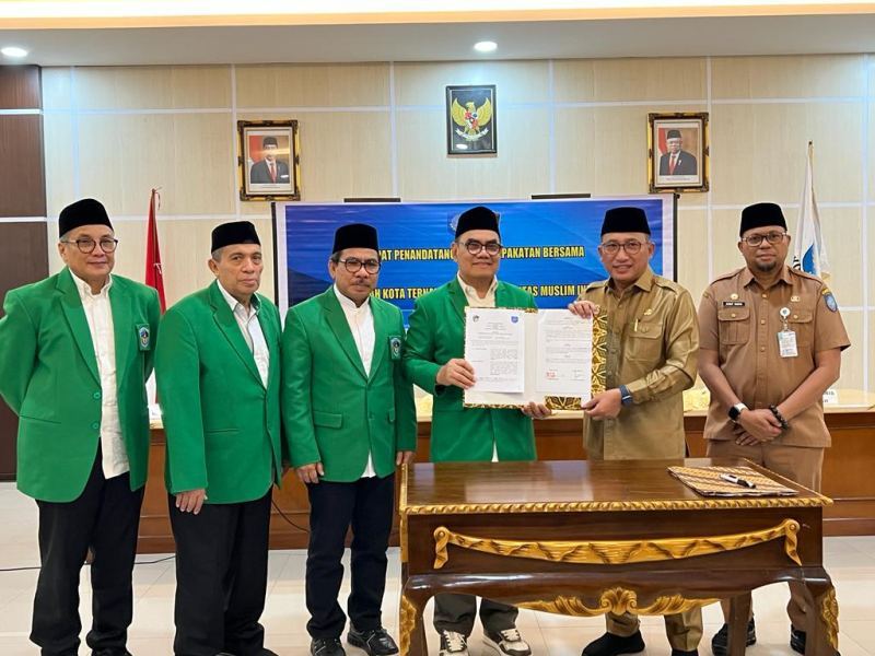 Rektor UMI dan Walikota Ternate Tandatangani Perjanjian Kerjasama