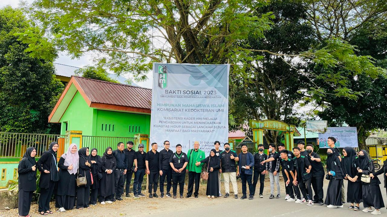 Bakti Sosial 2023, HMI FK-UMI Gelar Sirkumsisi dan Pemeriksaan Kesehatan di Bulukumba