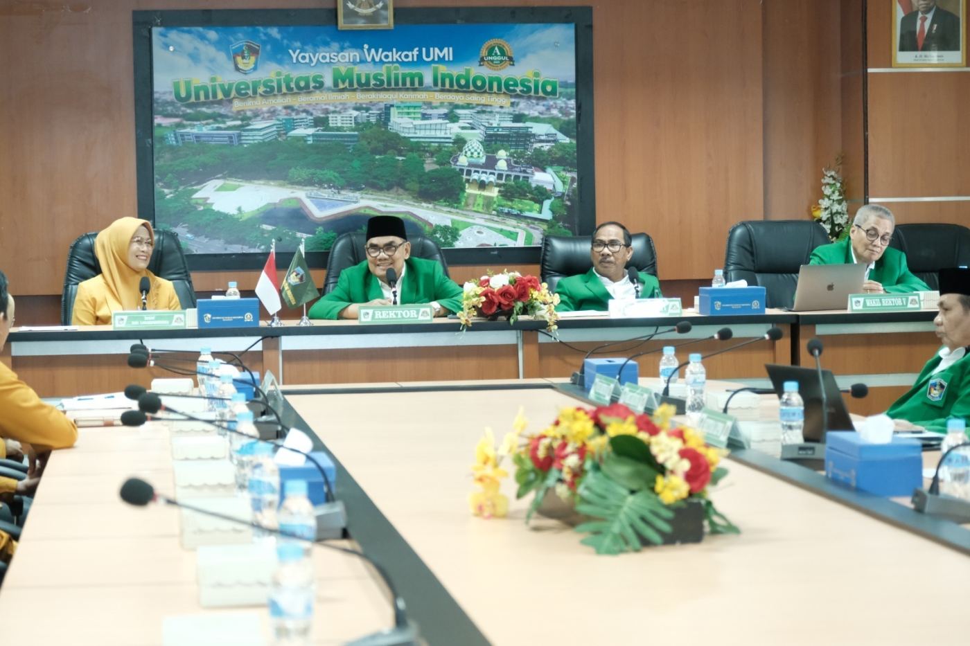 Ingin Maju, Universitas Lamappapoleonro Soppeng Benchmarking di UMI