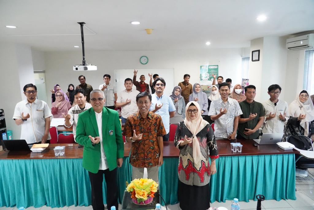 Targetkan Seluruh Jurnal UMI Terakreditasi Nasional, PJP-UMI Gelar Pendampingan dan Pelatihan Pengelolaan Jurnal