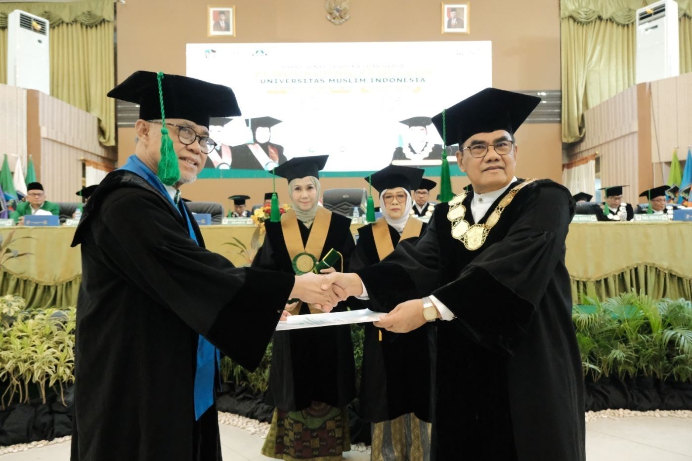 UMI Kembali Kukuhkan Dua Profesor Fakultas Teknik