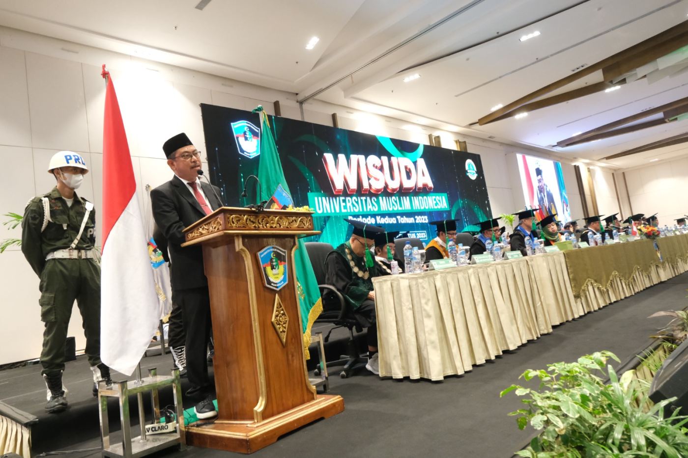 Hari ke 3 Wisuda UMI Periode II 2023, Kepala LLDikti IX : Kualitas UMI Layak Jadi Contoh