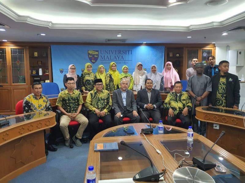 Pertemuan Collaborative Research Antara Tim Peneliti UMI dan Universiti Malaya Malaysia
