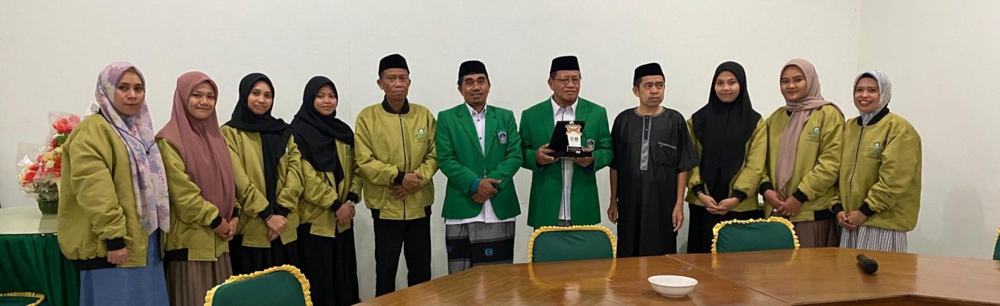 Kunjungan dan Magang IAIN Palopo di Pesantren Darul Mukhlisin Mahasiswa UMI