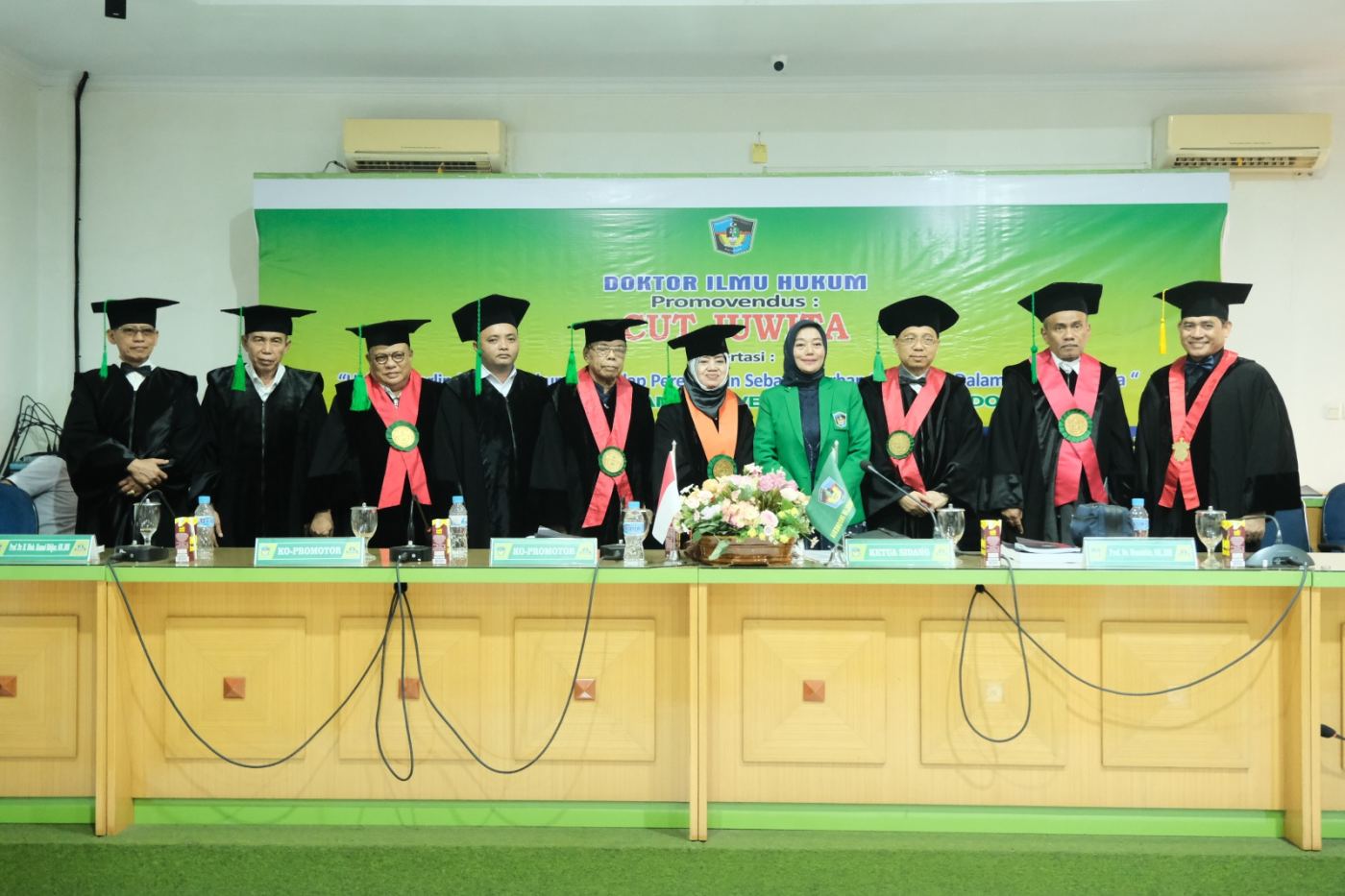 Istri Rektor UMI AKP. Cut Juwita Sufirman Rahman, SH.,MH. Raih Gelar Doktor di PPs-UMI