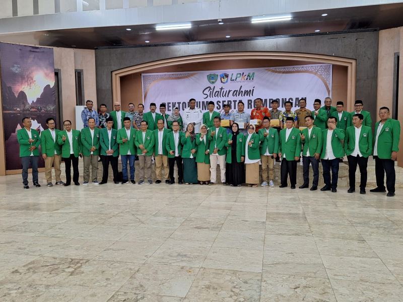 Kunjungan KKN Tematik Angk. 72, Rektor UMI Silaturahmi Bupati Maros