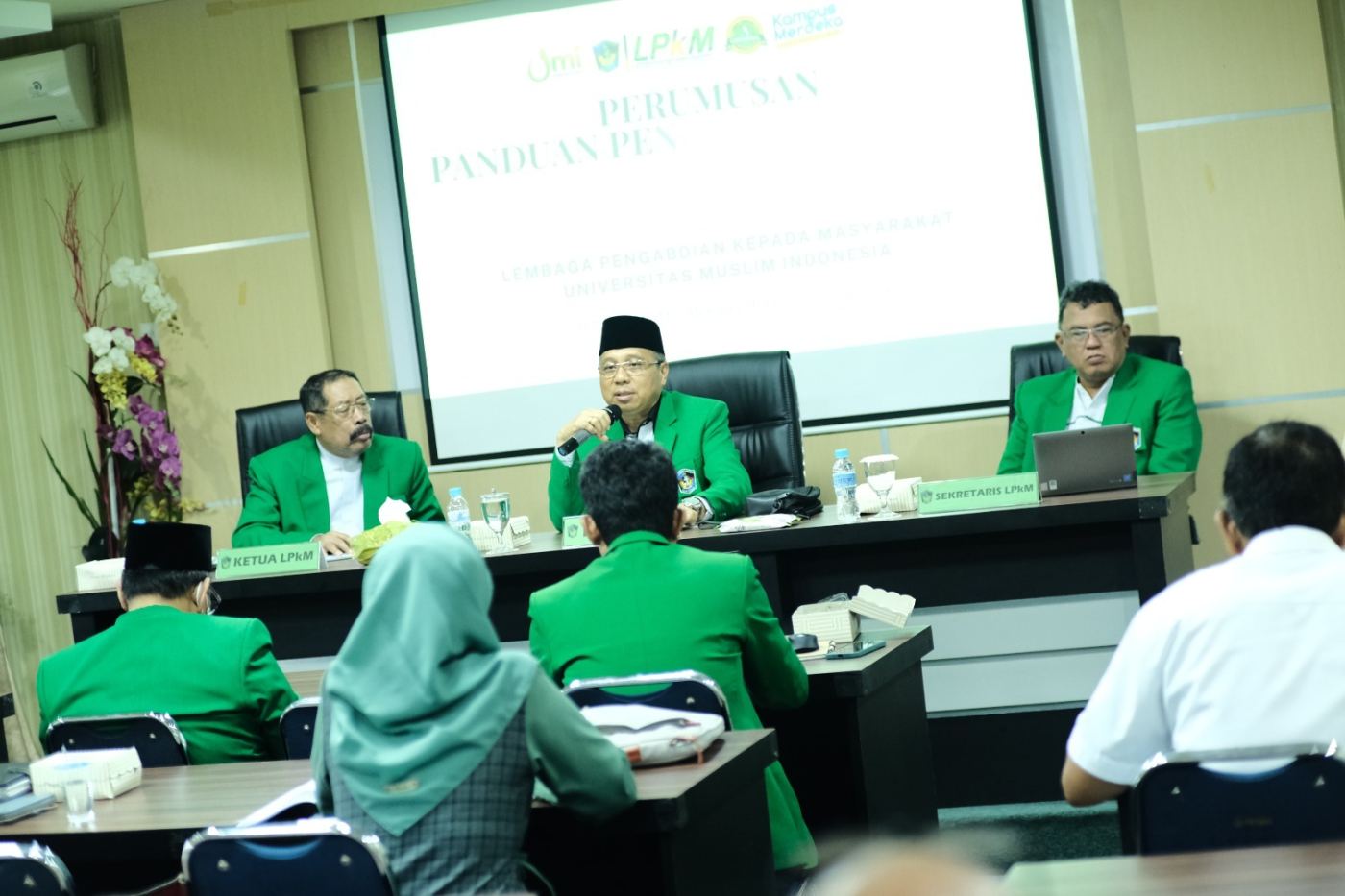 LPkM UMI Gelar Perumusan Panduan PkM Internl Edisi Revisi Tahun 2024