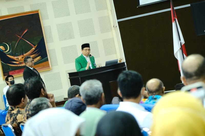 Rektor UMI Hadiri Promosi Doktor Ir. Abdullah Basalamah, ST.,MT.