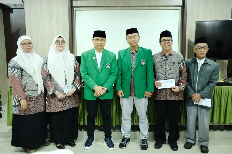 Rektor UMI Hadiri Silaturahim dan Penyerahan SK Penerima Amanah Fakultas Pertanian UMI