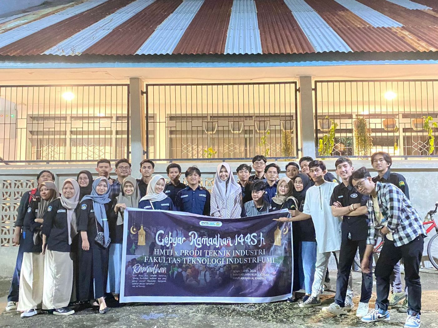 Dukung Program I’tikaf di Masjid, Prodi Teknik Industri FTI UMI sediakan Air Minum untuk Masjid