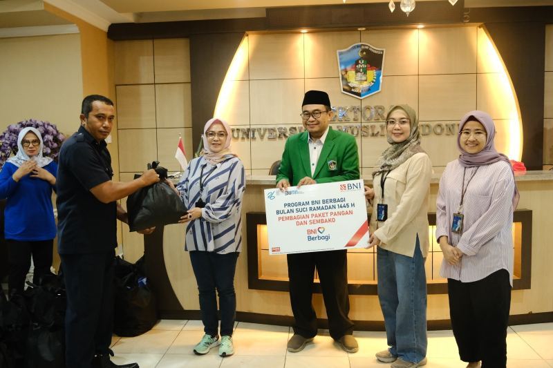 UMI Dipercaya Salurkan Paket Pangan dan Sembako BNI Berbagi
