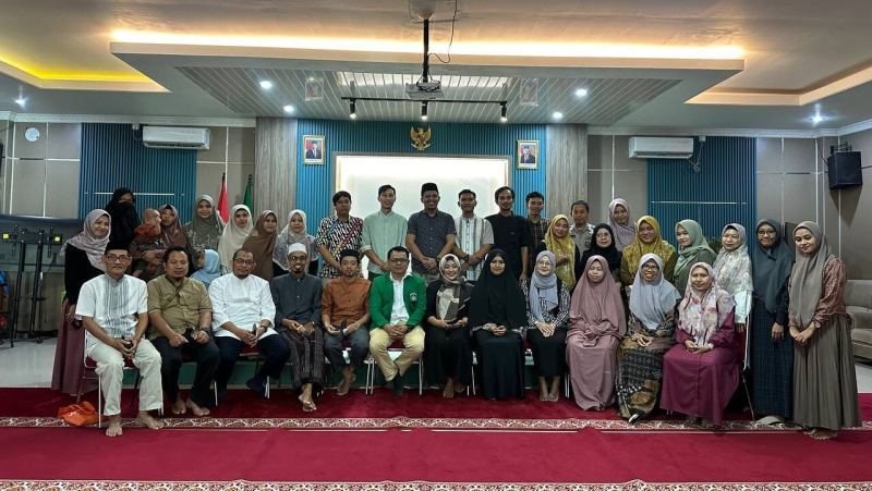Halal bi Halal dan Jumat Spiritual Fakultas Farmasi UMI