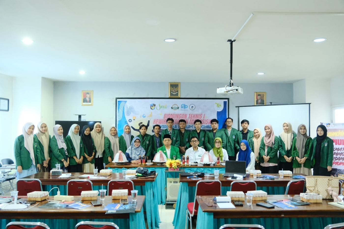UPT. MIIB UMI Tumbuhkan Jiwa Wirausaha Mandiri dan Inovatif Melalui Bimtek Kewirausahaan Mahasiswa