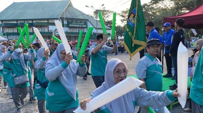 Begini Keseruan Jalan Santai Milad ke-70 UMI, Siapkan 2 Hadiah Paket Umrah