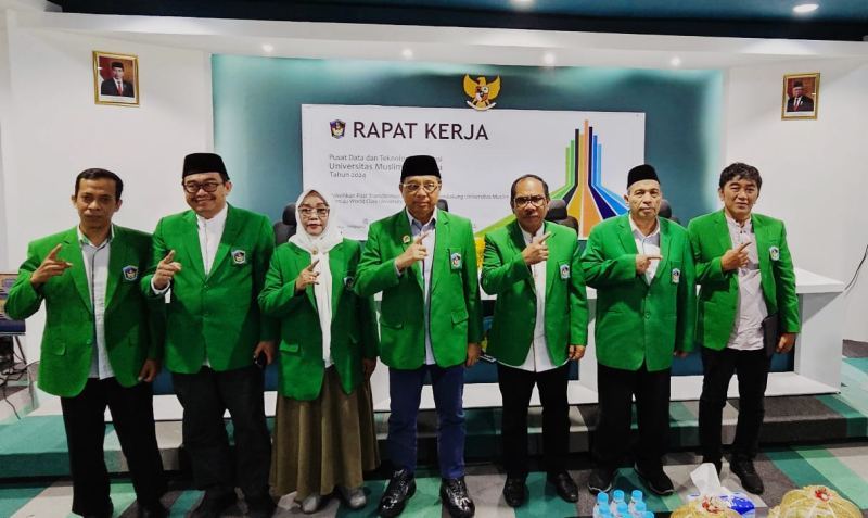 UPT. PDTI UMI Gelar Rapat Kerja Tahun 2024