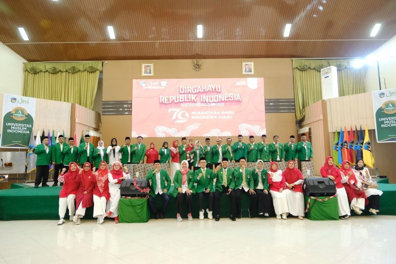 HUT RI ke-79, UMI Gelar Upacara dan Berbagai Lomba Menarik, Libatkan Seluruh Civitas Akademika