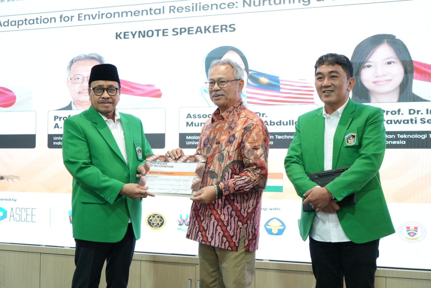 Fikom UMI Tuan Rumah The 6th EIConCIT 2024 Dihadiri Delegasi dari 6 Negara