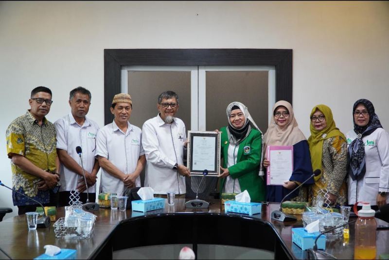 Minuman Dengan Pengolahan PT. Bisri Ukhuwah UMI Resmi Bersertifikat Halal