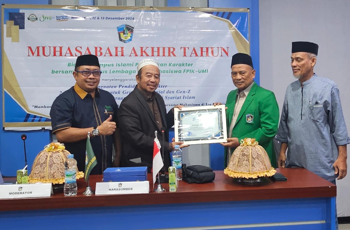 Muhasabah Akhir Tahun FPIK UMI, Dr. KH. Amirullah Amri Ajak Mahasiswa Dakwah dengan Akhlak