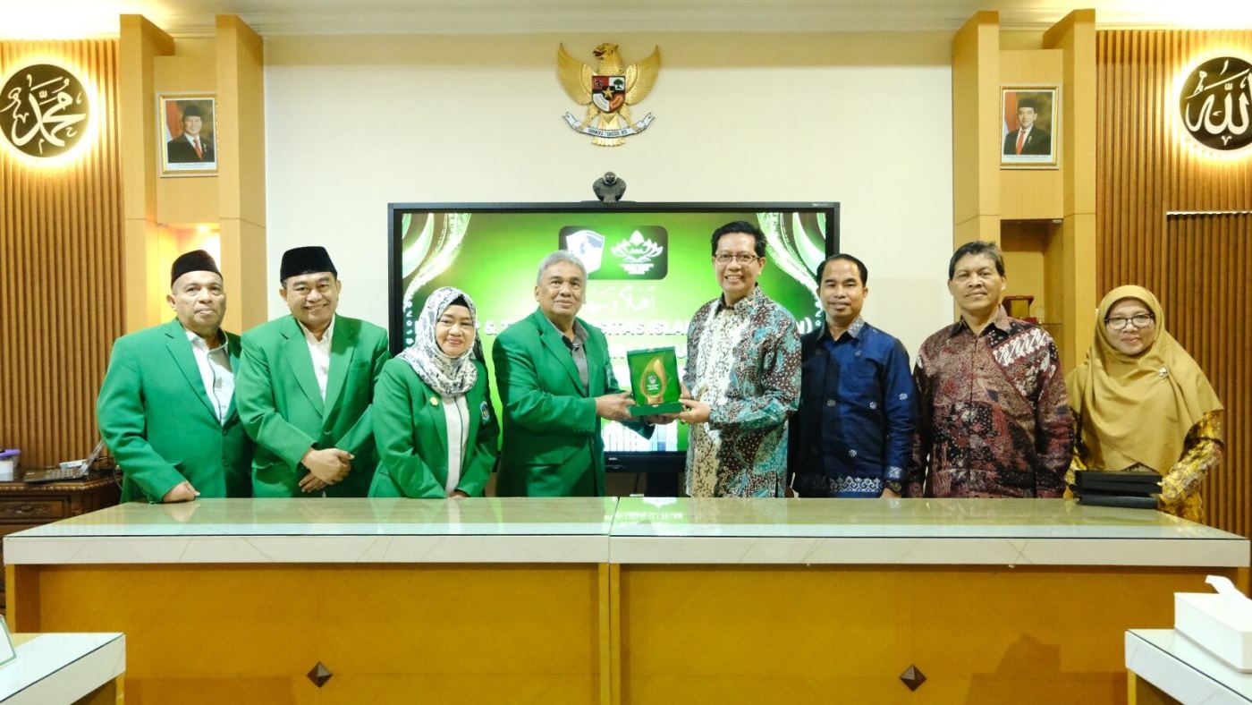 UMI Sukses Bina Pembukaan Fakultas Kedokteran PT Negeri dan Swasta, Rektor UIN Raden Intan Lampung Kunjungi UMI untuk Kerjasama Pembinaan