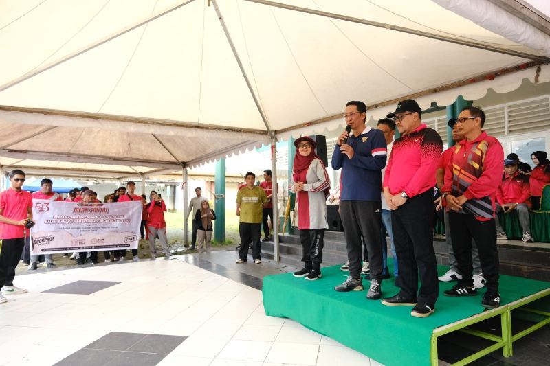 Meriahkan Milad 53 FH UMI, Menteri Hukum RI Dr. Andi Supratman dan Dr Taufan Pawe Hadiri Gerak Jalan Santai Sebagai Alumni Fakultas Hukum UMI