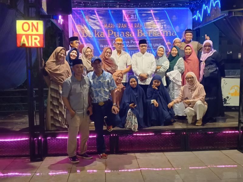 Buka Puasa Bersama IKA FTI UMI, Rektor Ingatkan Peran Alumni Demi Kemajuan Kampus