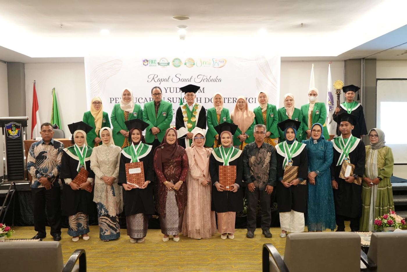 Di Tengah Ramadan, FKG UMI Gelar Sumpah Dokter Gigi Periode II 2025