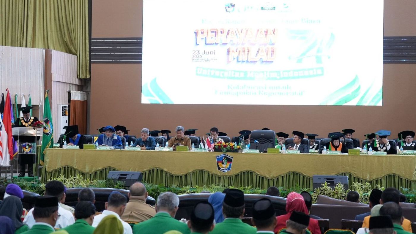 Puncak Perayaan Milad 71 UMI Dihiasi Piagam Penghargaan, Penyematan Pin Emas Alumni Sukses hingga Penandatanganan Kerjasama