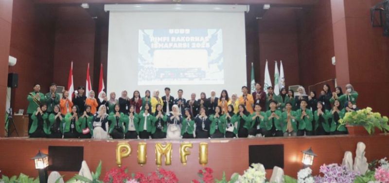 Raih Juara 1 dan Juara 3, Mahasiswa Farmasi UMI Toreh Prestasi di PIMFI 2025