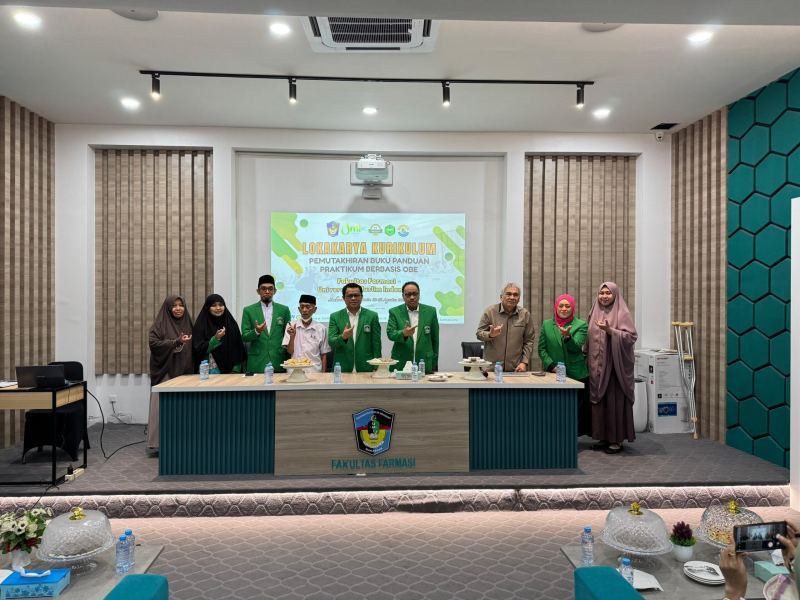Farmasi UMI Gelar Lokakarya Kurikulum Pemutakhiran Buku Praktikum Berbasis OBE Menuju Akreditasi Internasional