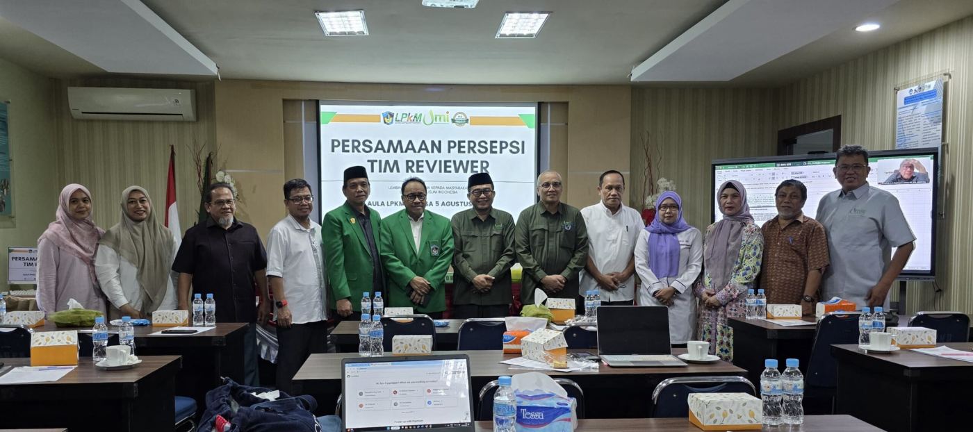 LPkM UMI Gelar Persamaan Persepsi Tim Reviewer Proposal PKM Internal UMI Tahun 2025