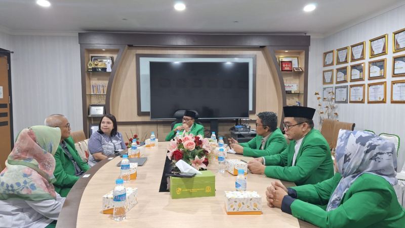 Komisaris Perdagangan Kedubes Kanada Kunjungi UMI: Bahas Potensi Kolaborasi Pendidikan dan Perdagangan