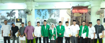 UMI Berikan Penghargaan kepada Pegawai Purnabakti,  Tanda Ikatan dan Apresiasi atas Pengabdian Puluhan Tahun  