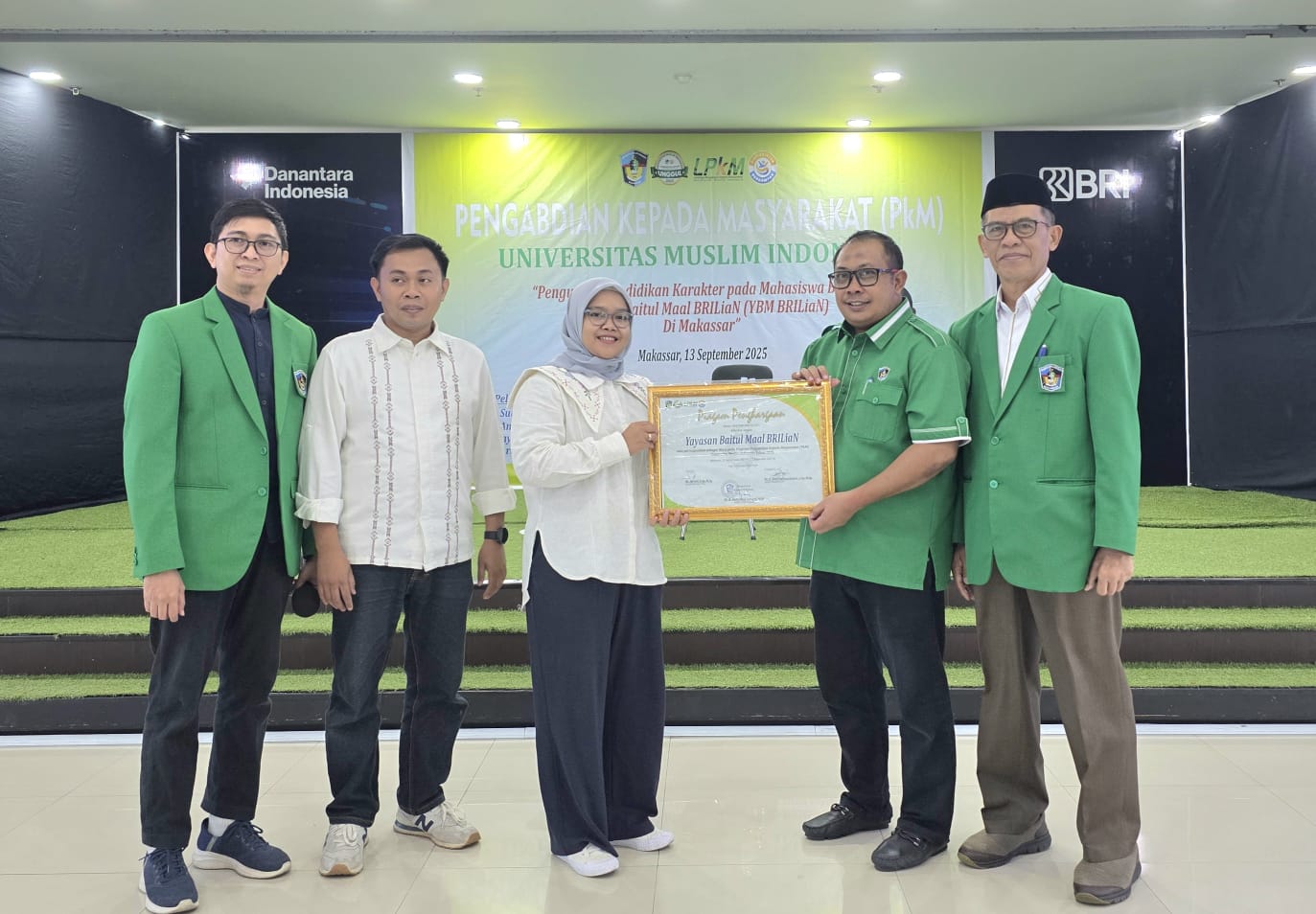 Dosen FAI UMI Berikan Penguatan Pendidikan Karakter Pada Mahasiswa Binaan YBM BRILiaN