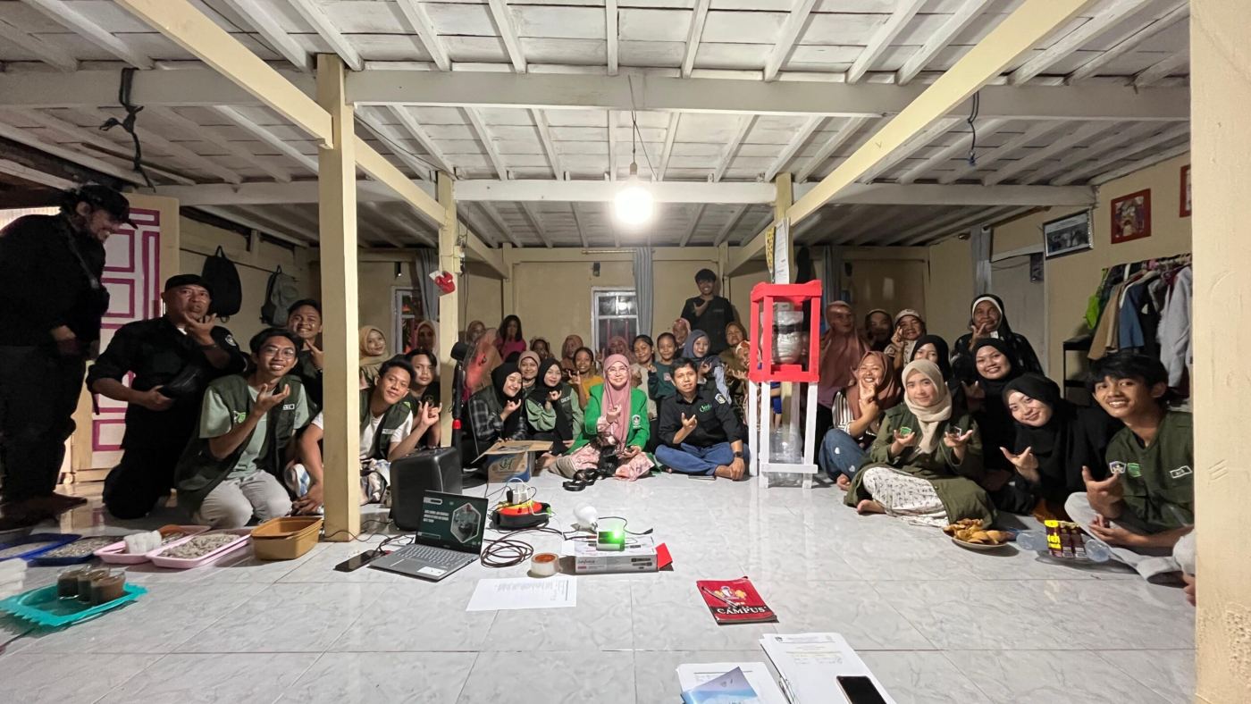 Dari Limbah Jadi Manfaat: Tim PPK Ormawa Perisai UMI Olah Cangkang Tiram Jadi Filter Air Bersih