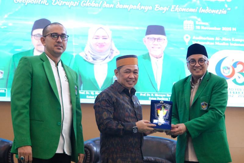 FEB UMI Gelar Kuliah Umum 2025, Hadirkan Wakil Menteri Luar Negeri RI