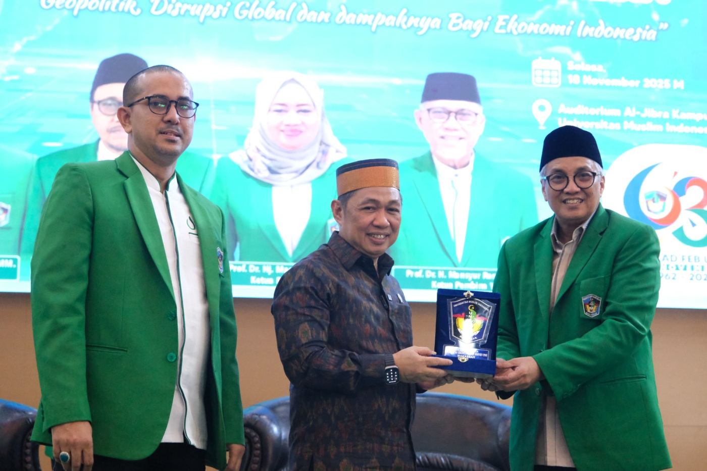 FEB UMI Gelar Kuliah Umum 2025, Hadirkan Wakil Menteri Luar Negeri RI
