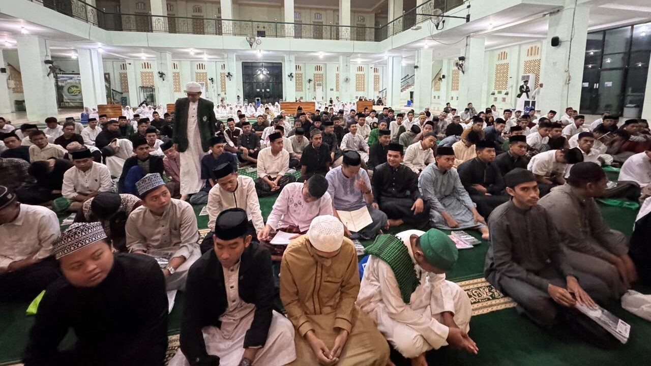 WR IV UMI Sampaikan Taushiyah Shubuh: Man Jadda Wajada, Kesungguhan Kunci Keberhasilan