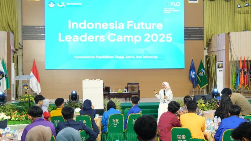Diikuti Delegasi Kampus Sulampua, UMI Tuan Rumah Indonesia Future Leaders Camp Regional III